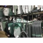 Kính máy xúc Komatsu