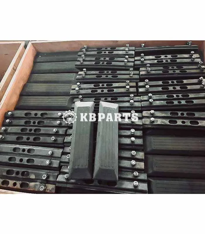 Guốc cao su máy xúc Kato - Ảnh 3